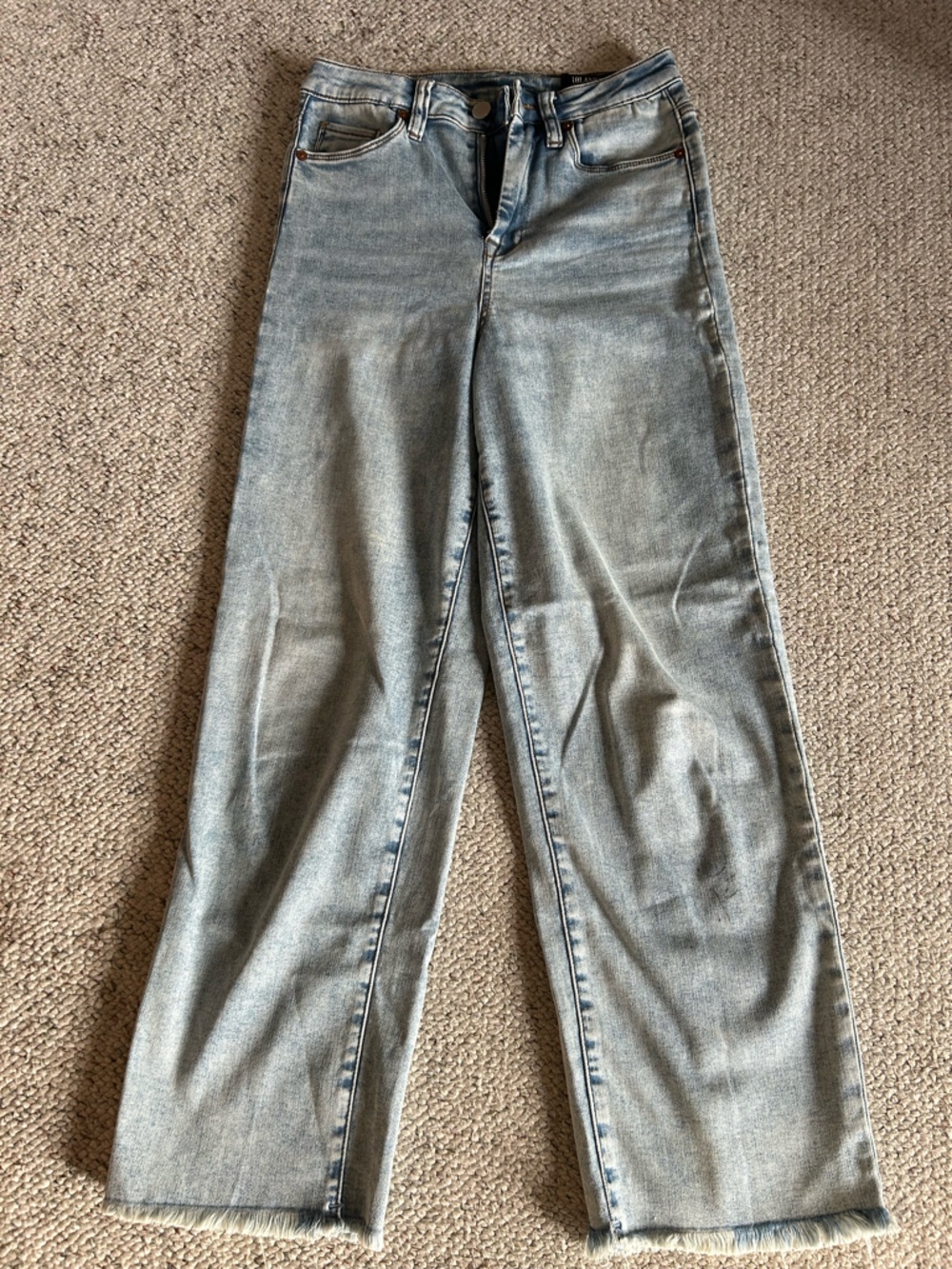 Blank NYC Light Wash Wide Leg Jeans size 26